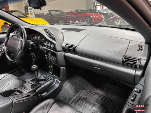Used 1995 Chevrolet Camaro Z28 image 13