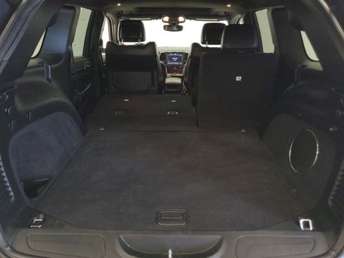 Used 2018 Jeep Grand Cherokee Altitude AWD/4WD image 26