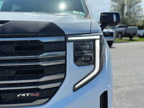 New 2026 GMC Sierra 1500 AT4 w/ AT4 Premium Package AWD/4WD image 35