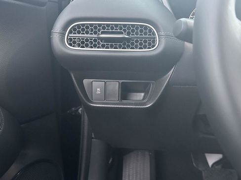 New 2026 Honda HR-V EX-L image 15