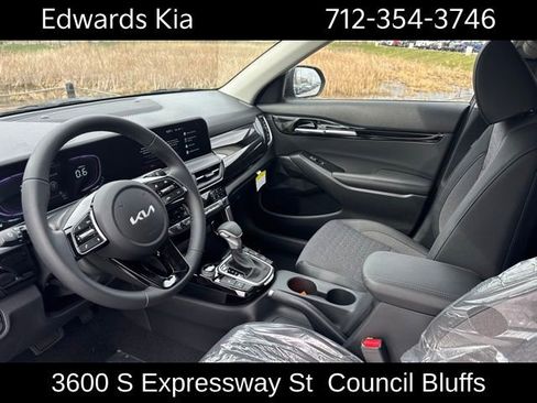 New 2026 Kia Seltos S AWD/4WD image 14