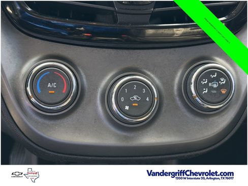 Used 2019 Chevrolet Spark ACTIV FWD image 17