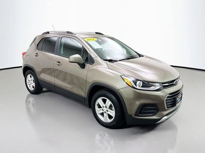 Used 2021 Chevrolet Trax LT w/ Driver Confidence Package