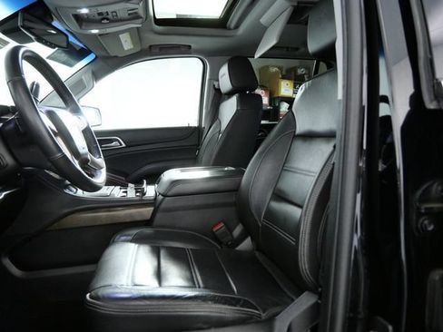 Used 2018 GMC Yukon Denali w/ Denali Ultimate Package AWD/4WD image 14