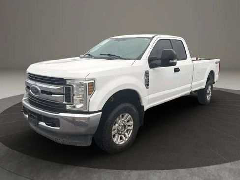 Used 2019 Ford F250 XL w/ STX Appearance Package AWD/4WD image 1
