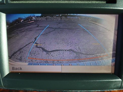 Used 2012 Mercedes-Benz GL 320 BlueTEC 4MATIC image 15