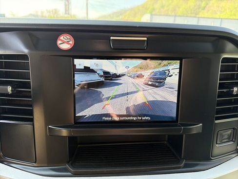 Used 2025 Ford F250 XLT image 25