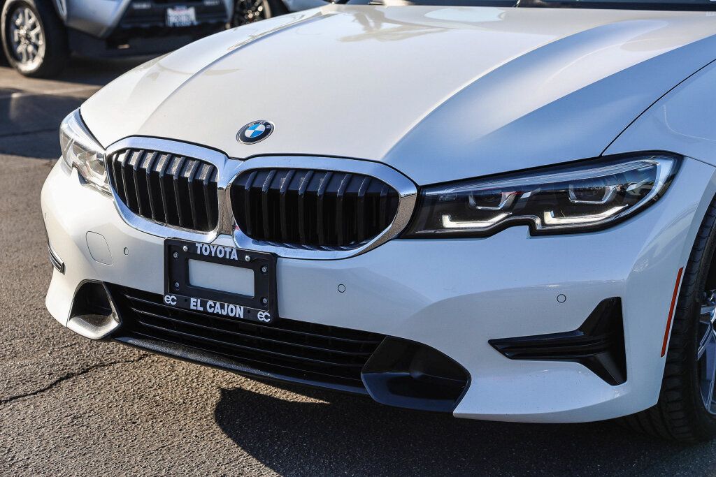 Used 2019 BMW 330i Sedan w/ Convenience Package RWD image 19