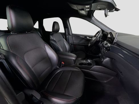 Used 2025 Ford Escape ST-Line AWD/4WD image 31