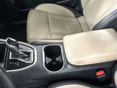 Certified 2022 Subaru Outback Limited w/ Popular Package #2 image 38