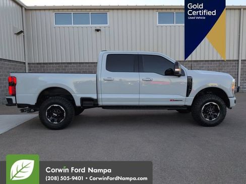 Used 2026 Ford F250 Platinum w/ Tremor Off-Road Package AWD/4WD image 2