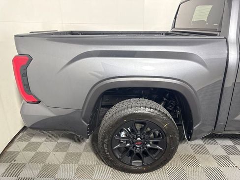 New 2026 Toyota Tundra SR5 AWD/4WD image 18