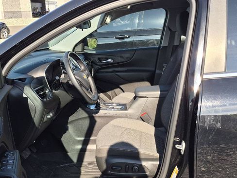 Used 2024 Chevrolet Equinox LT w/ LPO, Floor Liner Package FWD image 6