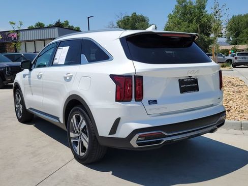 Used 2023 Kia Sorento SX Prestige AWD/4WD image 4