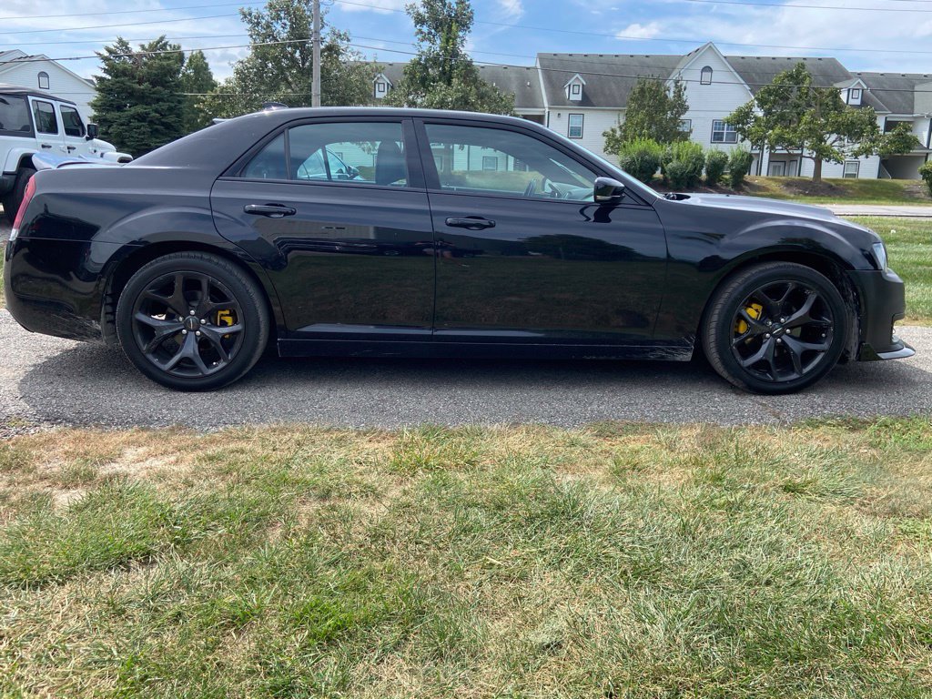 Used 2022 Chrysler 300 S RWD image 6