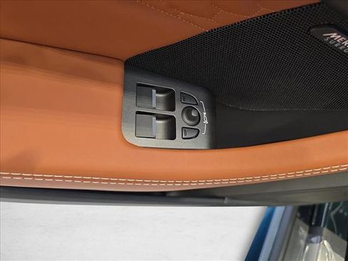 New 2024 Jaguar F-TYPE R image 25