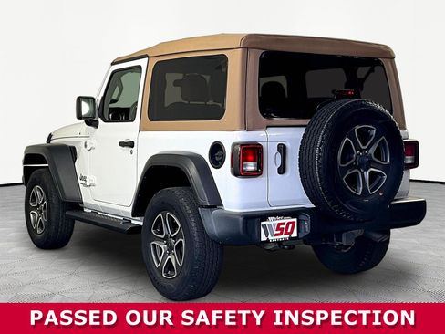 Used 2021 Jeep Wrangler Sport AWD/4WD image 4