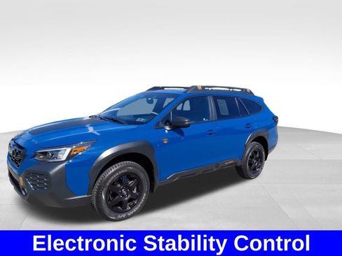 Used 2025 Subaru Outback Wilderness AWD/4WD image 19