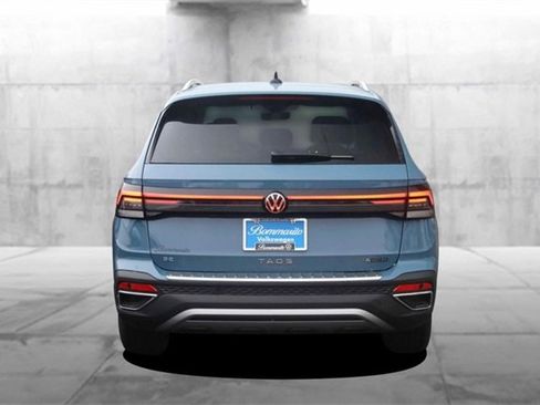 New 2025 Volkswagen Taos SE image 6