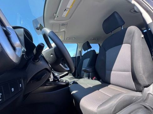 Used 2020 Kia Soul LX FWD image 15
