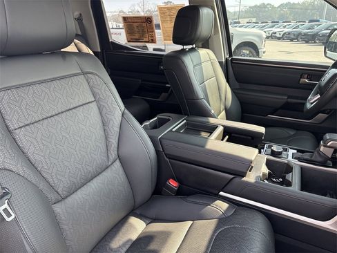Used 2024 Toyota Tundra Limited image 16