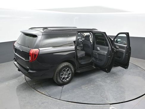 Certified 2025 Ford Expedition Max Active AWD/4WD image 28