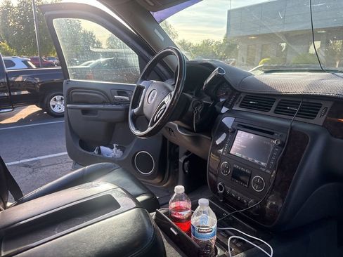 Used 2013 GMC Sierra 2500 Denali AWD/4WD image 28