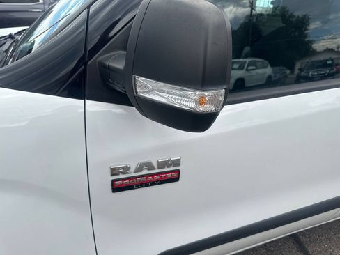 Used 2022 RAM ProMaster City Tradesman FWD image 15