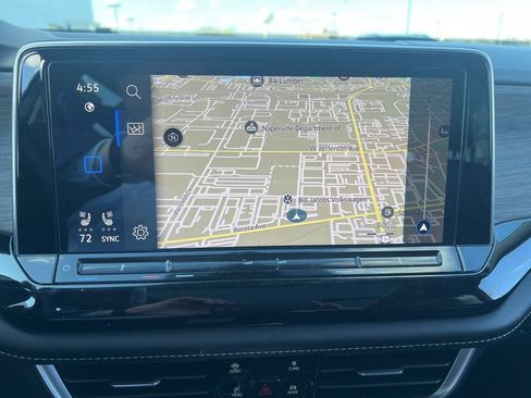 Used 2024 Volkswagen Atlas SEL Premium R-Line image 30