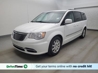 Used 2016 Chrysler Town & Country Touring