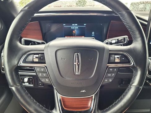Used 2023 Lincoln Navigator L Reserve AWD/4WD image 25