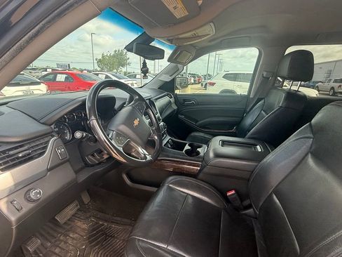 Used 2017 Chevrolet Tahoe LS RWD image 10