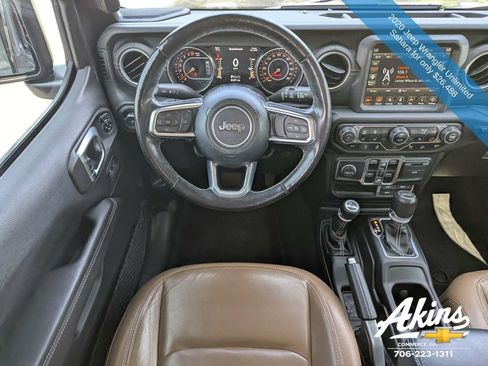 Used 2020 Jeep Wrangler Unlimited Sahara AWD/4WD image 16