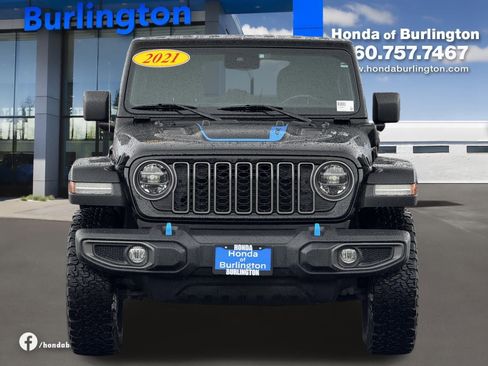 Used 2021 Jeep Wrangler Unlimited Rubicon 4xe w/ Cold Weather Group image 10