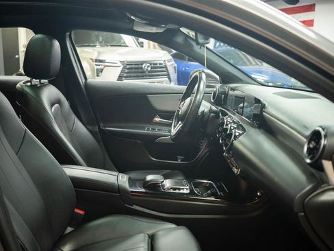 Used 2019 Mercedes-Benz A 220 image 12