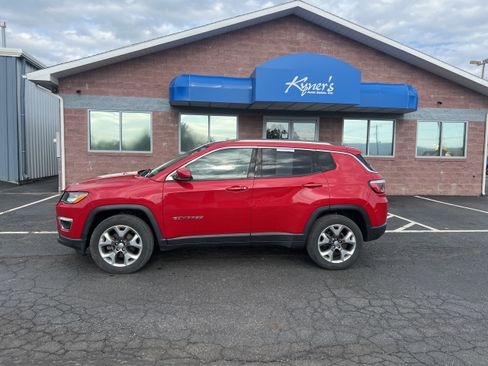 Used 2019 Jeep Compass Limited image 3