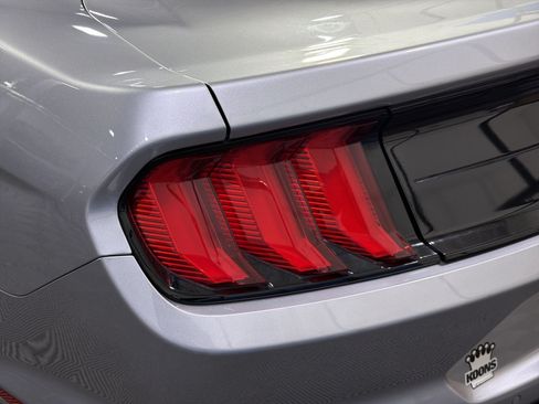 Used 2022 Ford Mustang Coupe w/ Equipment Group 101A RWD image 19