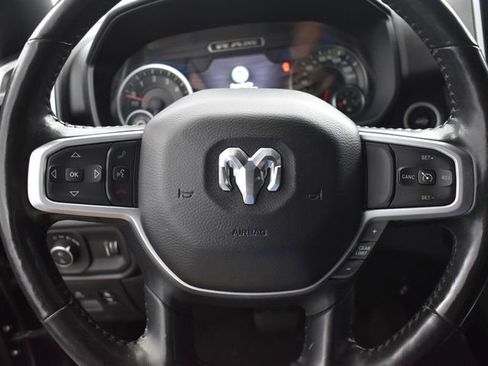Used 2021 RAM 1500 Big Horn image 12