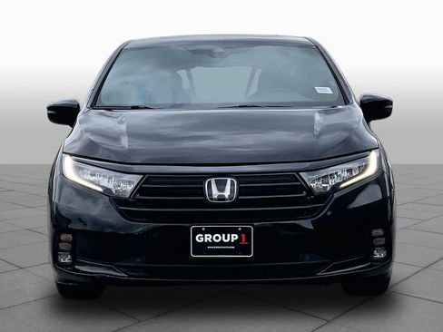 Used 2023 Honda Odyssey Sport image 4