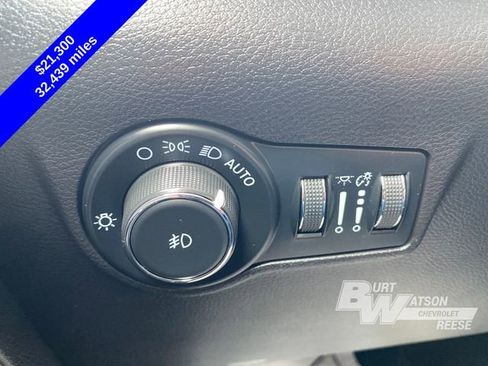 Used 2022 Jeep Compass Latitude AWD/4WD image 31