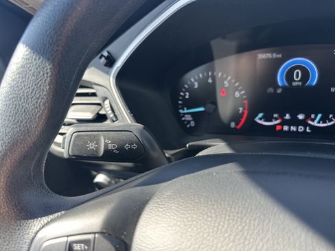 Used 2020 Ford Escape SE image 21