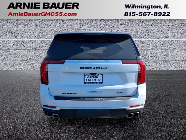 New 2027 GMC Yukon Denali w/ Denali Reserve Package AWD/4WD image 8