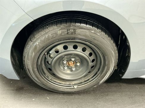 Used 2023 Toyota Corolla LE w/ Carpet Mat Package (TMS) image 8