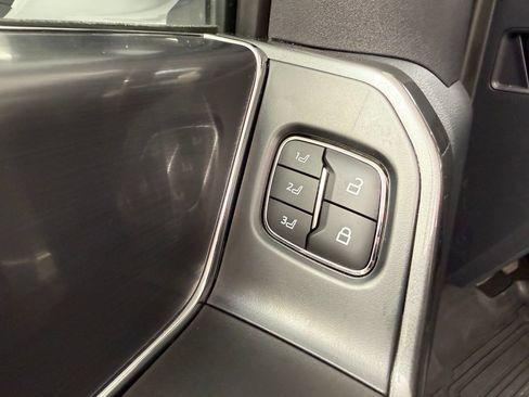 Used 2022 Ford F150 Lariat w/ Max Trailer Tow Package AWD/4WD image 16