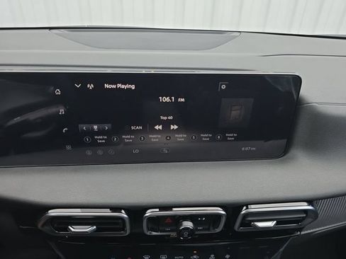 New 2026 Nissan Sentra SV FWD image 8