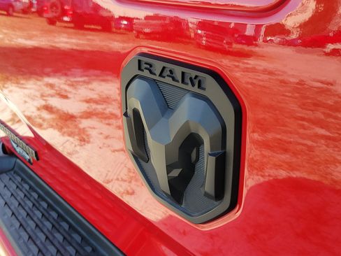 Used 2024 RAM 2500 Big Horn w/ Night Edition image 8