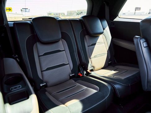 Used 2021 Mercedes-Benz GLS 63 AMG 4MATIC image 43