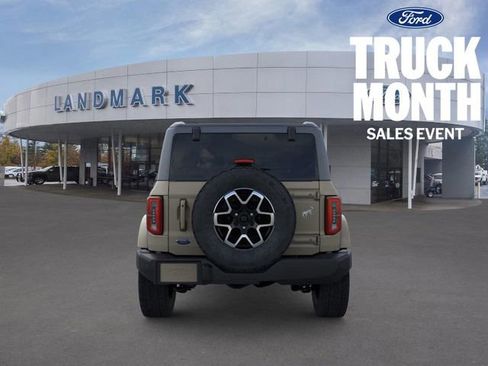 New 2025 Ford Bronco Outer Banks image 5