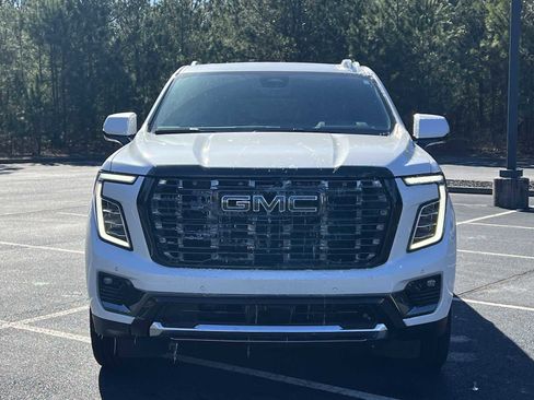 Used 2023 GMC Yukon Denali w/ Max Trailering Package image 32