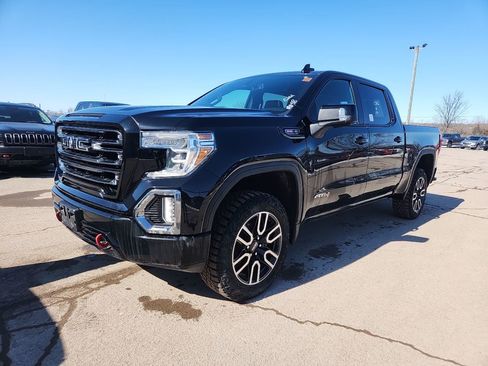 Used 2021 GMC Sierra 1500 AT4 w/ AT4 Preferred Package image 1
